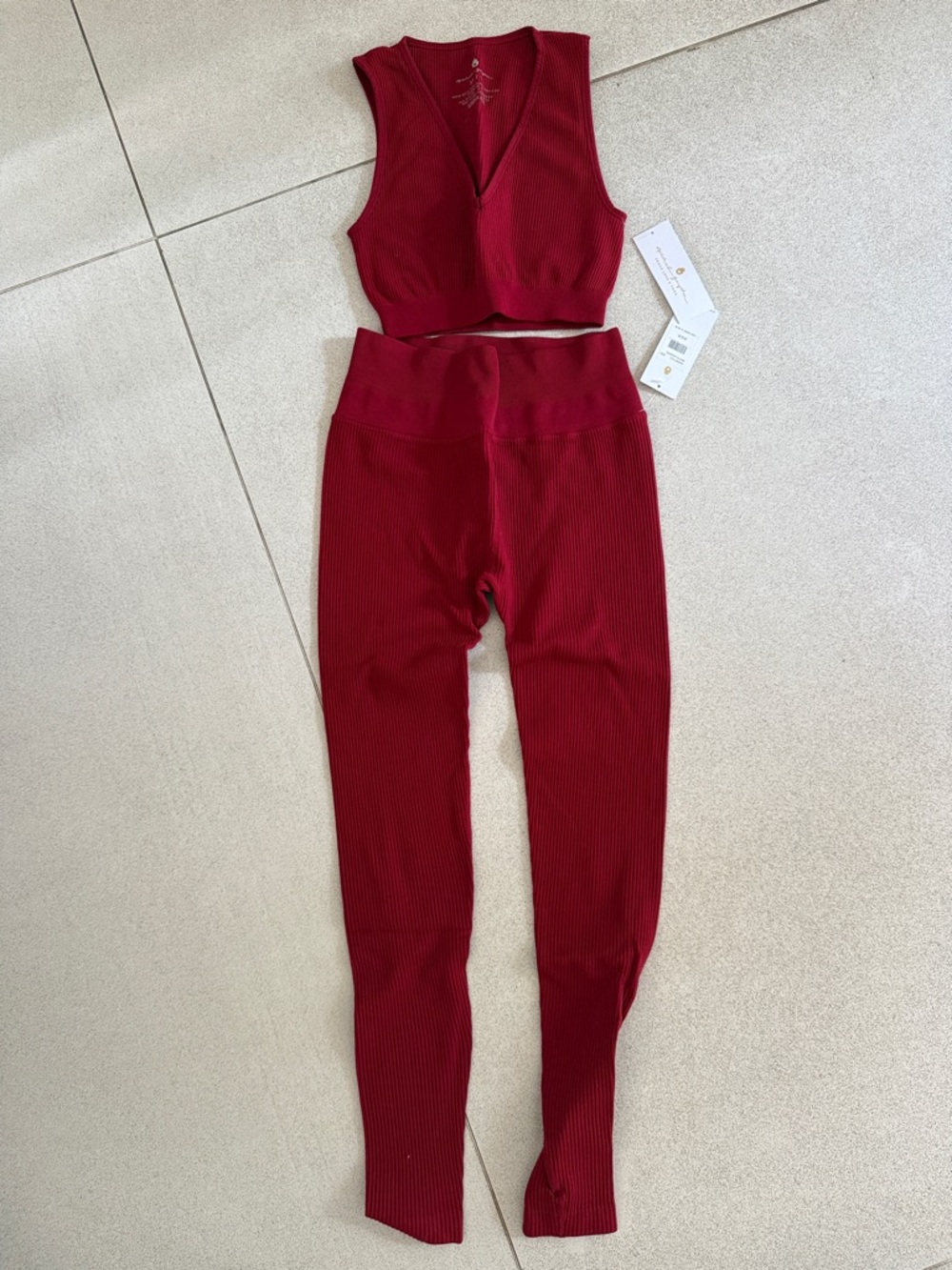 Spiritual Gangster Ribbed V-Neck Crop Top & High-Waist Leggings Set - Red